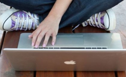 A “virtual exchange” will allow UQ students to gain program credits from other universities through select online courses.